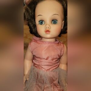 VTG 1950s IDEAL SAUCY WALKER 22" GIRL DOLL w PINK DRESS, BROWN HAIR, BLUE EYES